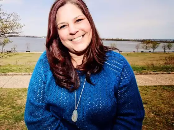 Lisa Dottoli - Spirituality, Spiritual Development, Meditation, Developing Intuition, Health & Wellness, Energy Healing, Herbal Medicine, Stress Management 
