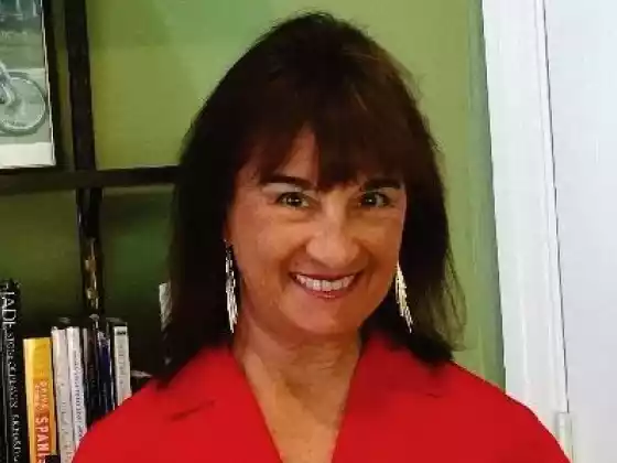 Peggy Sealfon, 
                            Personal Development & Coaching, Health & Wellness, Personal Development & Coaching, Health & Wellness, Diabetes 
                            Expert at Spring Into Soul: Um Simpósio Mente-Corpo-Espírito